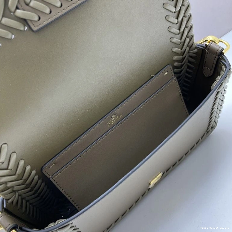 Affordable Leather In Green Bag Medium Baguette Stitching Fendi 0711